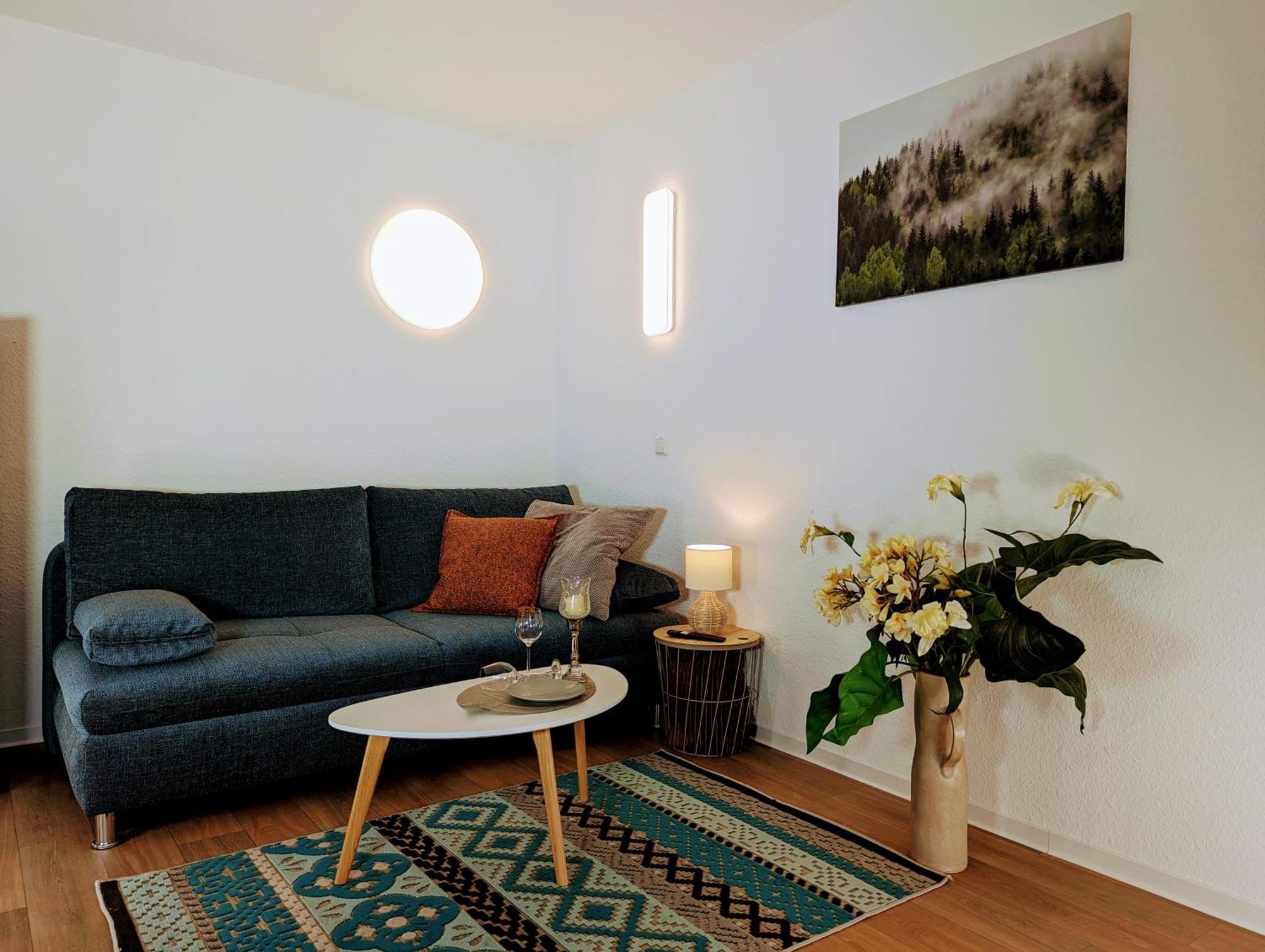 Fewo Urban Gotha - Apartment Orangerie - Am Schlosspark- Parken An Der Der Tuer- Barrierefrei, 900 Meter Zum Bahnhof - Wallbox 外观 照片