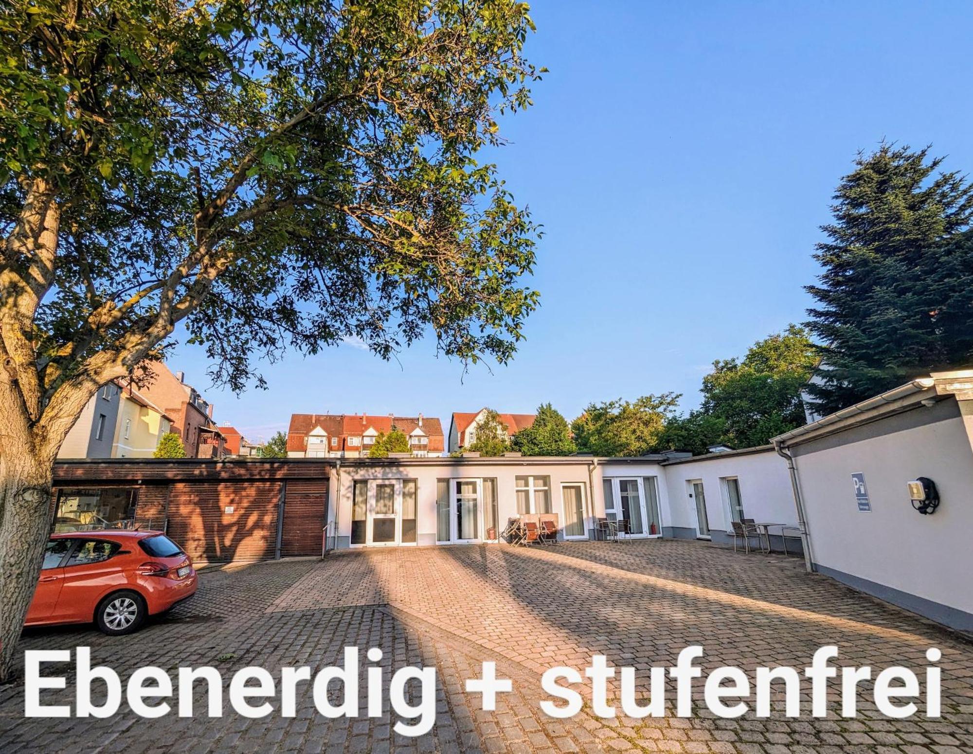 Fewo Urban Gotha - Apartment Orangerie - Am Schlosspark- Parken An Der Der Tuer- Barrierefrei, 900 Meter Zum Bahnhof - Wallbox 外观 照片